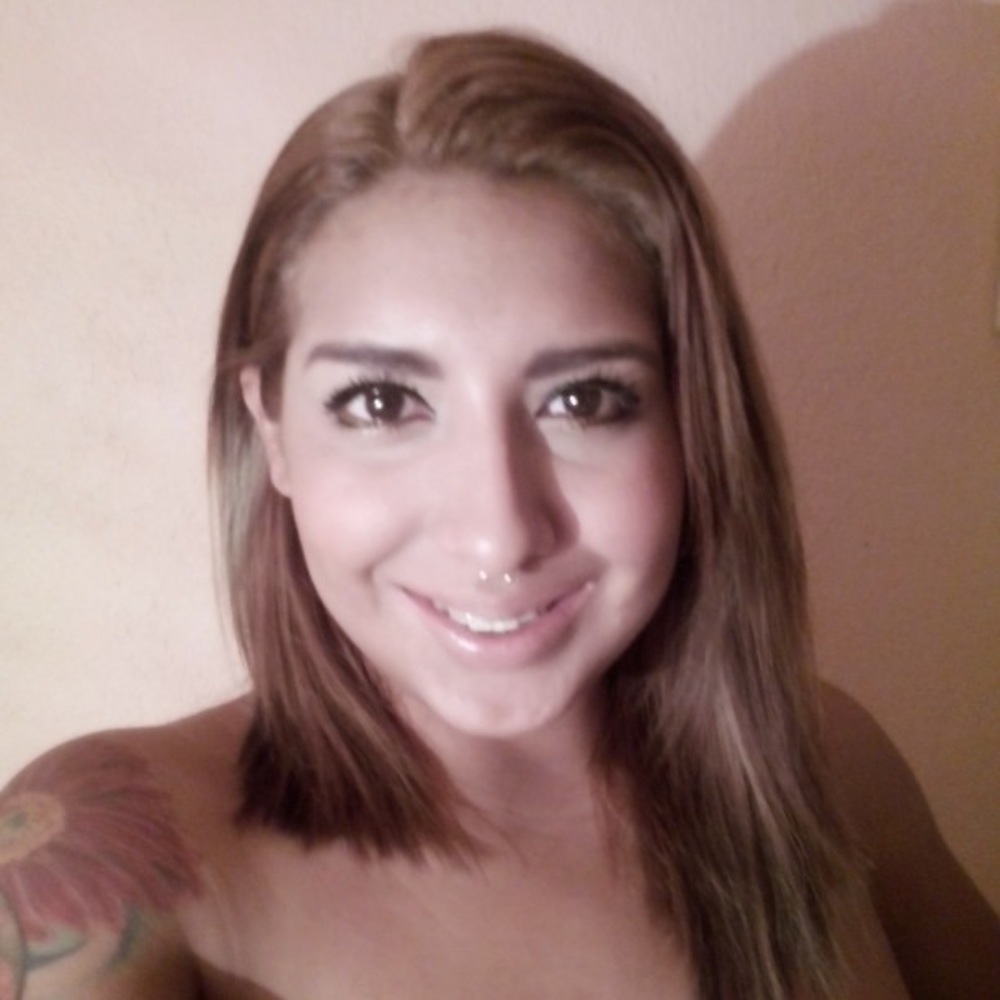 Meet your Posher, Melina